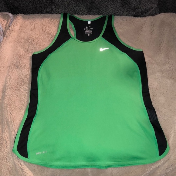 🎉4 for $20 Nike Dri-fit Tank, Small - Picture 1 of 4